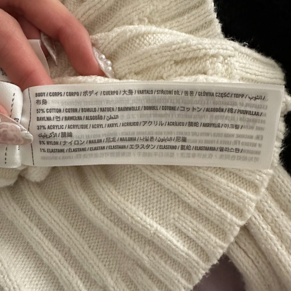 Hollister Cream Cable Knit Cropped Cardigan - Picture 4 of 4